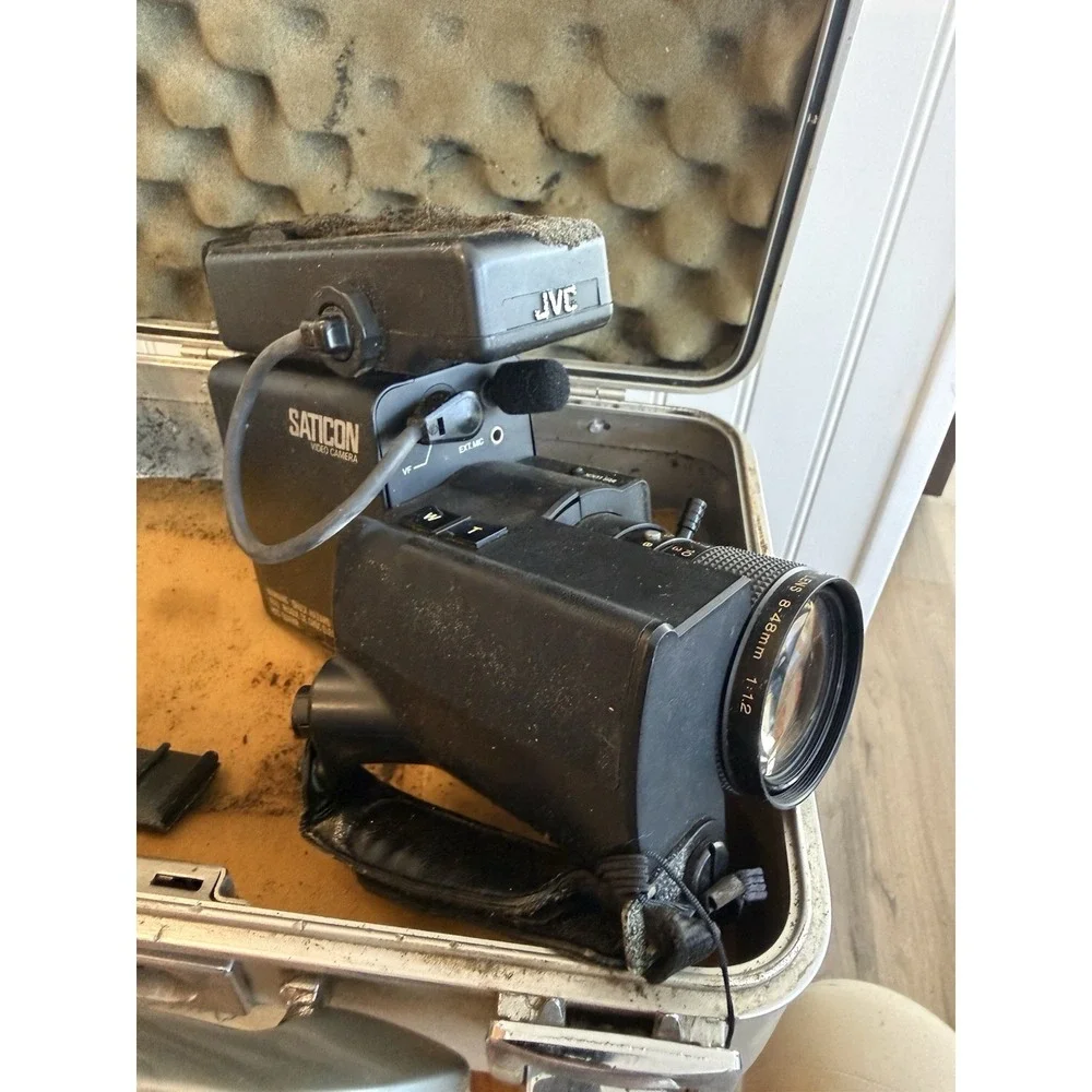 Vintage Video Camera JVC Saticon Color Compact Model GZ-S3U Camcorder Not Tested